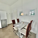 Guesthouse Bielefeld - Brake